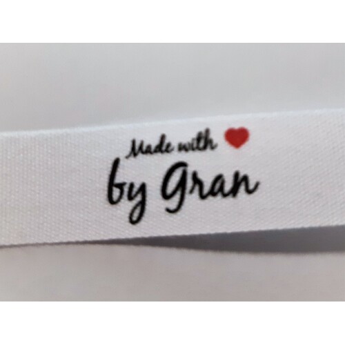 Tag- White, black print, wording Made with ❤ by Gran